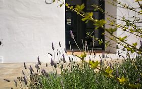 Aljana Guest House Beja